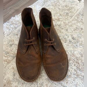 Clarks Men's Desert Bushacre 3 Chukka boot in beeswax leather